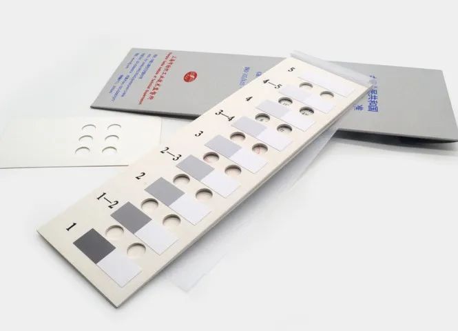 衣服一洗就掉色？關(guān)于紡織服裝洗液沾色程度